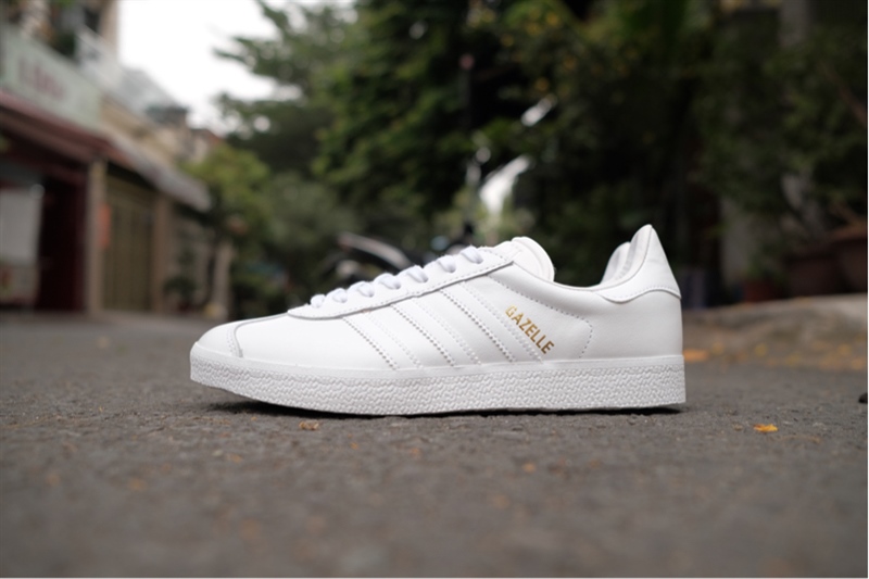 Giày Adidas Gazelle White Gold BB5498