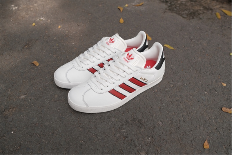 Giày Adidas Gazelle White Red IG6211