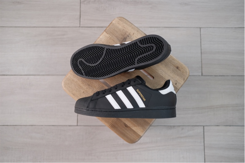 Giày Adidas Originals Superstar Black White EG4959