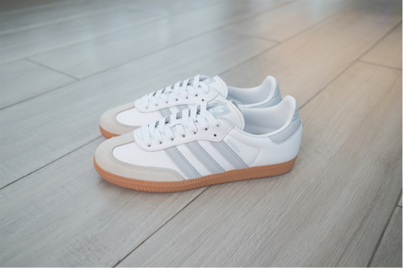 Giày Adidas Samba OG White Halo Blue IE0877