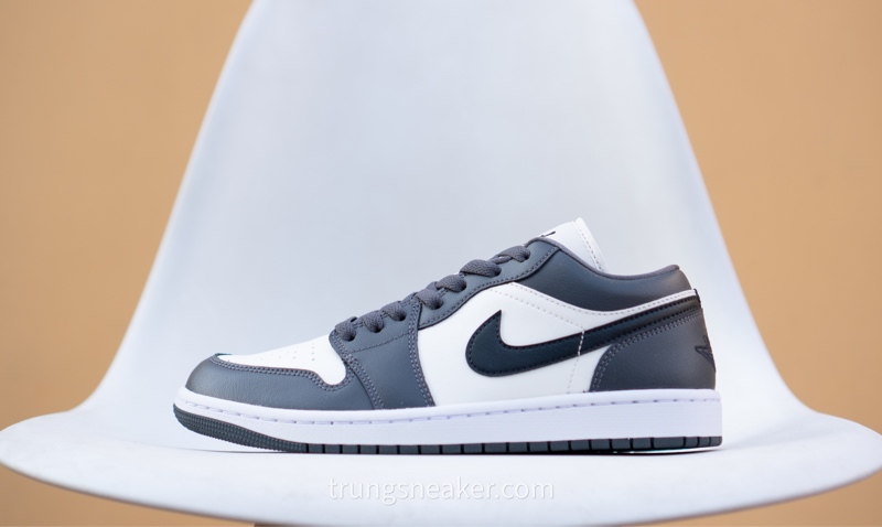 Giày Air Jordan 1 Low Iron Grey 553558-152 [Order] - 40.5