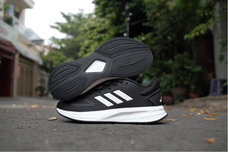 Giày chạy bộ Adidas Duramo 10 Black White GX0709