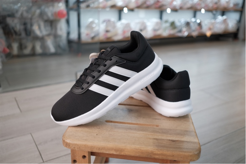 Giày chạy bộ Adidas Lite Racer 4.0 Black IE6133