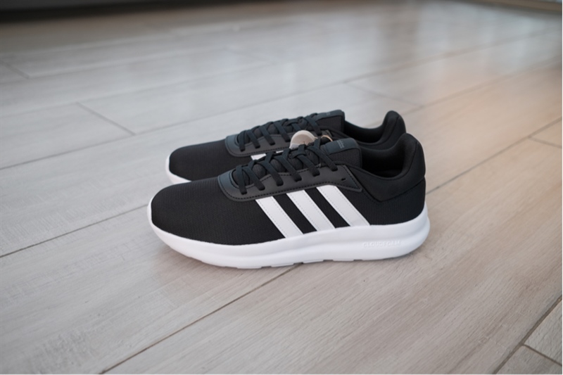 Giày chạy bộ Adidas Lite Racer 4.0 Black IE6133