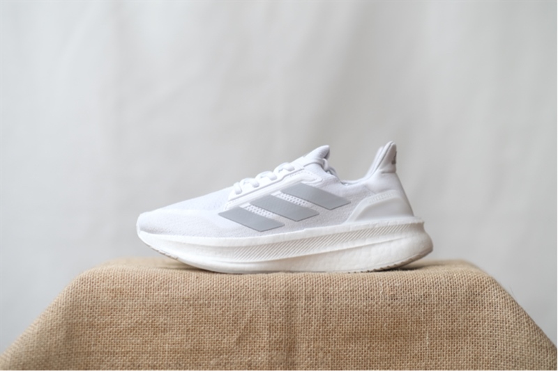 Giày chạy bộ Adidas Ultraboost 5X White IH0673 - 40