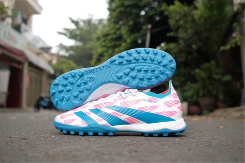 Giày đá banh Adidas Predator League TF IF6379