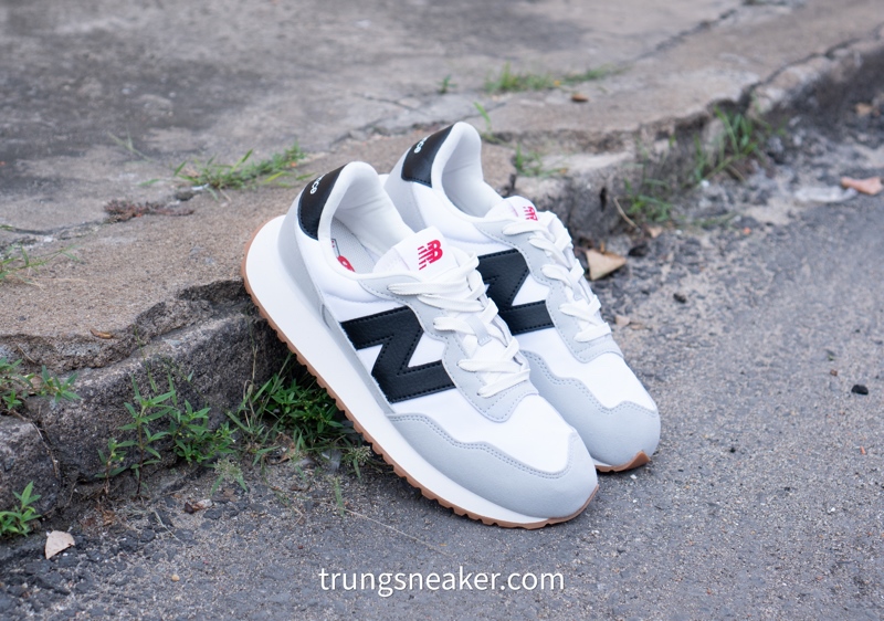 Giày New Balance 237 White Black Gum GS237CG