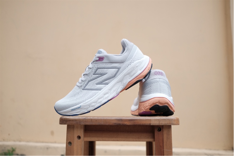 Giày New Balance Fresh Foam X 860v14 Grey W860F14