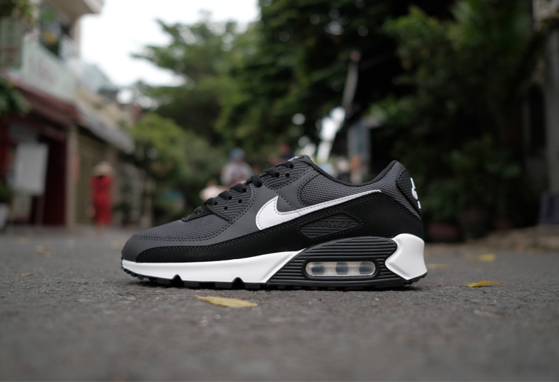 Giày Nike Air Max 90 Black White CN8490-002 - 41