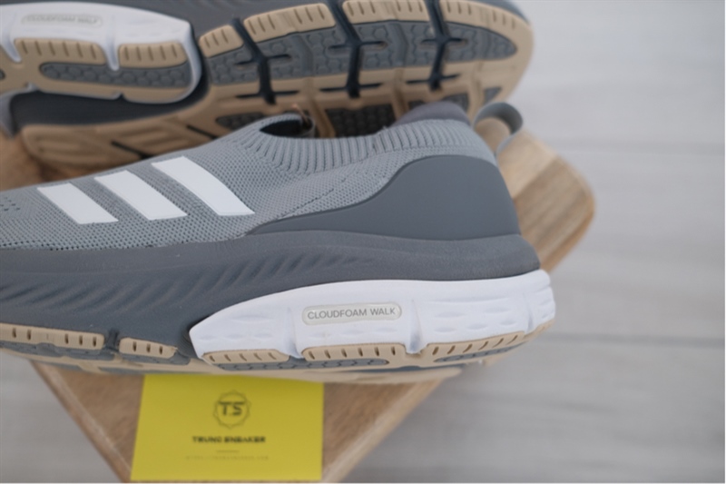 Giày Adidas Slip-on Cloudfoam Walk Lounger ID4054