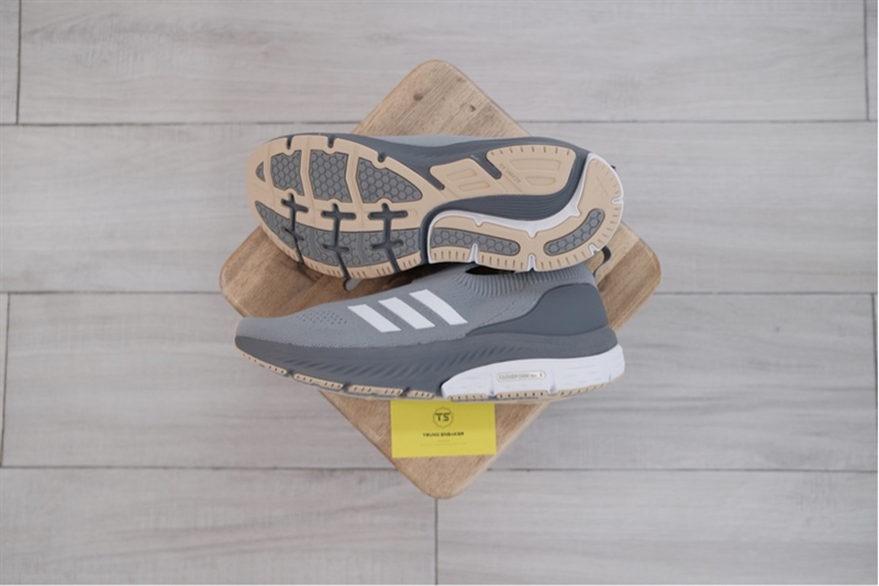 Giày Adidas Slip-on Cloudfoam Walk Lounger ID4054