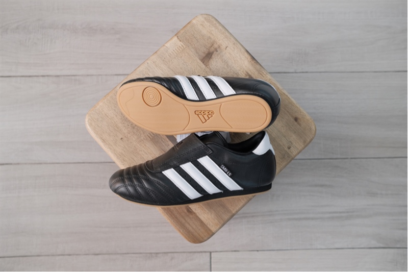 Giày Adidas Taekwondo W Black White Gum JQ4775