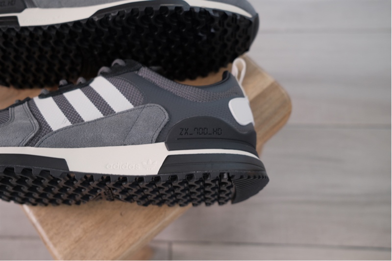 Giày Adidas ZX 700 HD Grey White H01851