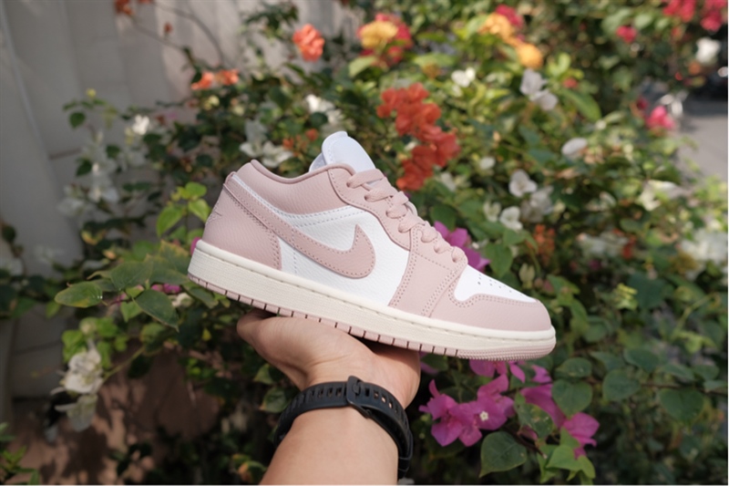 Giày Air Jordan 1 Low Strawberry Milk DC0774-162