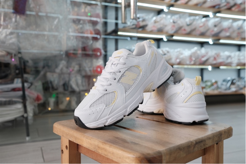 Giày New Balance 530 White Yellow GR530SK