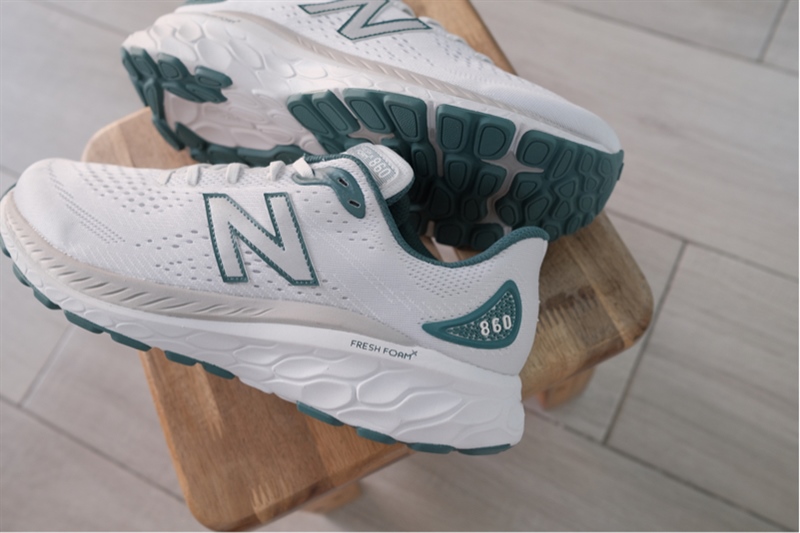 Giày New Balance Fresh Foam X v13 White M860Q13