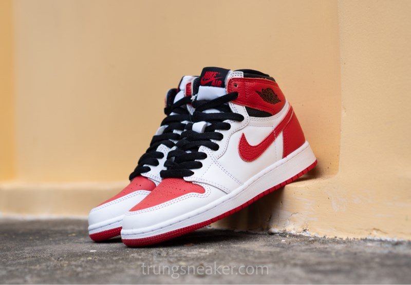 Giày Nike Air Jordan 1 Retro High OG 'Heritage' 575441-161