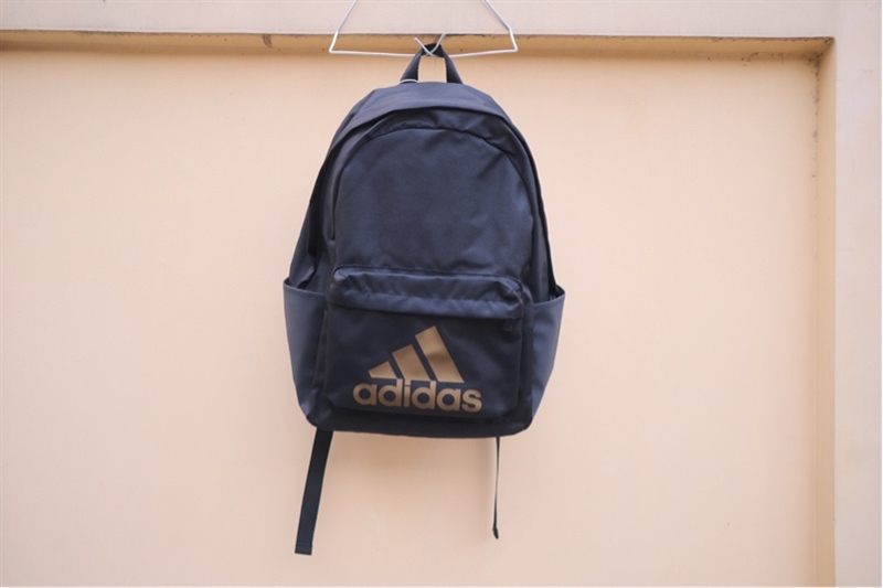 Balo Adidas Chính hãng Badge of Sport Classic IL5812 - 15x36x44cm