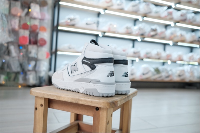 Giày New Balance chính hãng 650 White Black BB650RWH