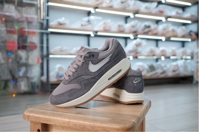 Giày Nike Air Max 1 Premium Crepe Soft Grey FD5088-001