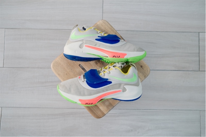 Giày bóng rổ Nike Freak 3 Primany DA0695-100 2hand - 42.5