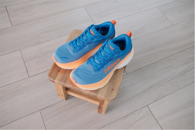 Giày Hoka chính hãng Bondi 8 Coastal sky 1123202-CSVO