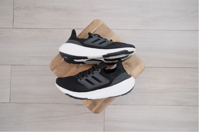 Giày Adidas chính hãng Ultraboost Light Black GY9351 - 41