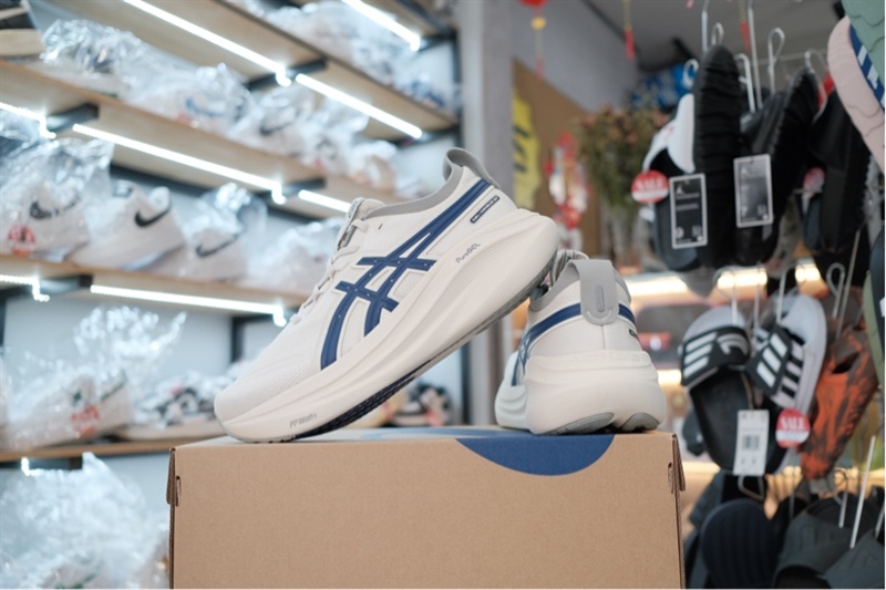 Giày chạy bộ Asics Gel Nimbus 27 ATC 1011C028-200 Like New