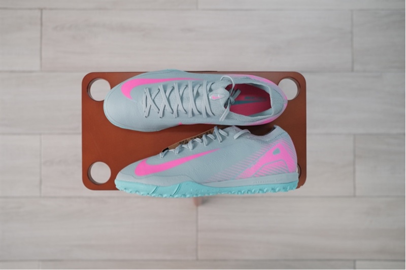 Giày đá banh Nike Zoom Vapor 16 Pro TF FQ8687-301