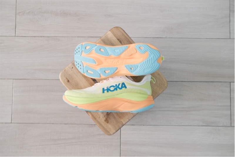 Giày Hoka chính hãng Skyflow Orange 1155111