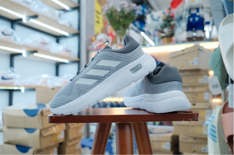 Giày Adidas chính hãng Cloudfoam Comfy Grey IH6021 - 40