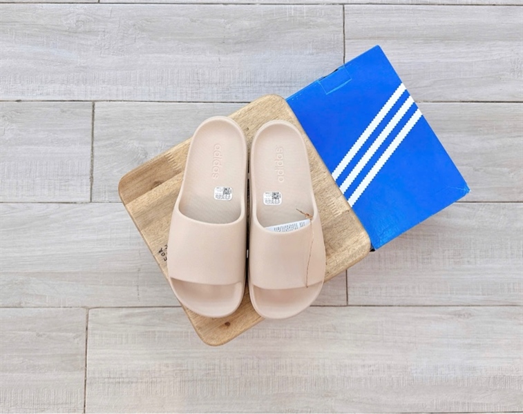 Dép Adidas chính hãng Adilette Lumia Brown JP9579 - 42