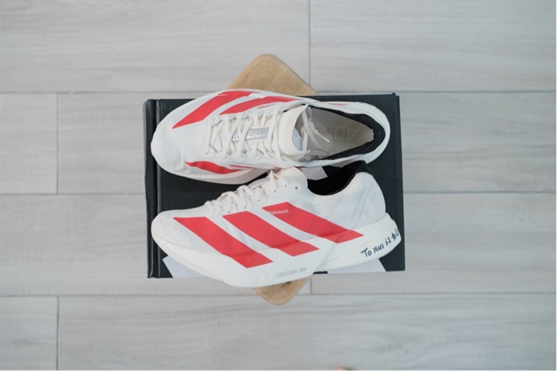 Giày chạy bộ Adidas Adizero Adios Pro 4 JR6363 Like new