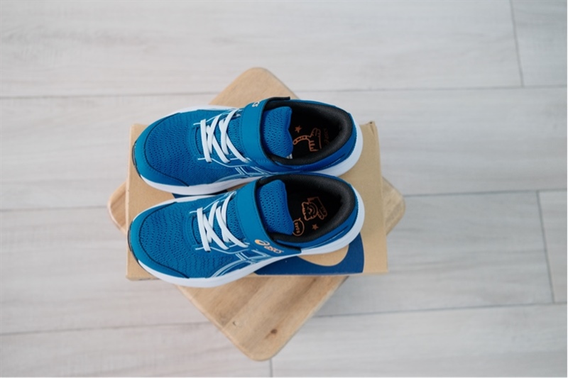 Giày thể thao trẻ em Asics Gel Contend 9 1014A338