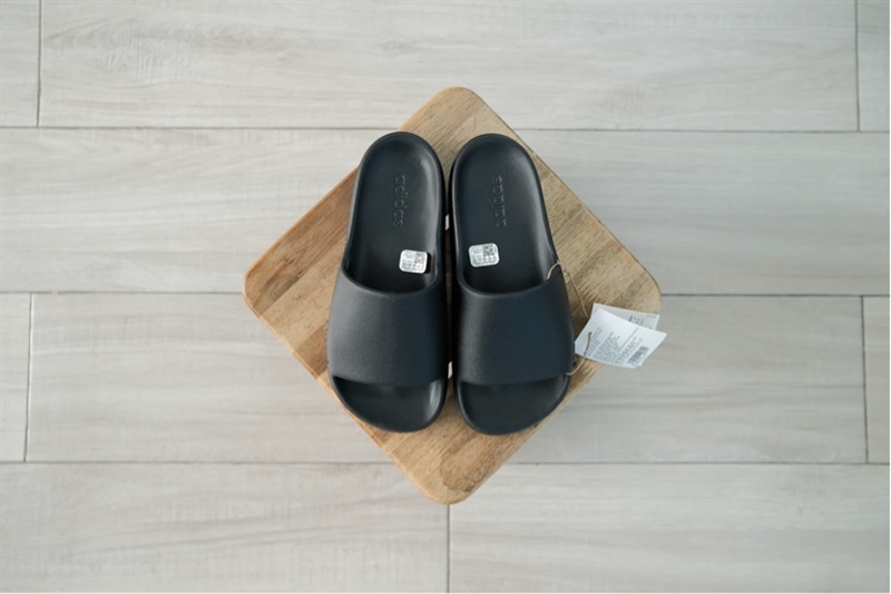 Dép Adidas chính hãng Lumia Black JP9580
