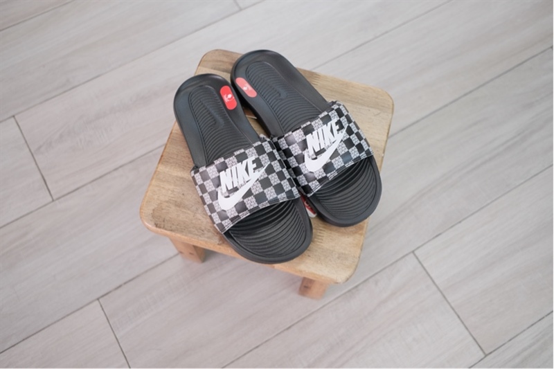 Dép Nike chính hãng Vicrori One Print Black CN9678-004