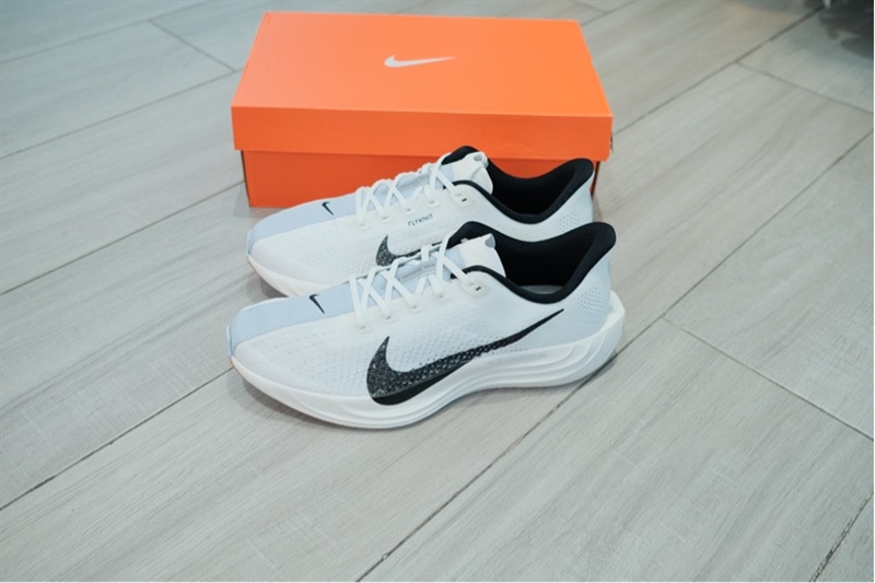 Giày Chạy bộ Nike Zoom Pegasus Plus White FQ7262-101