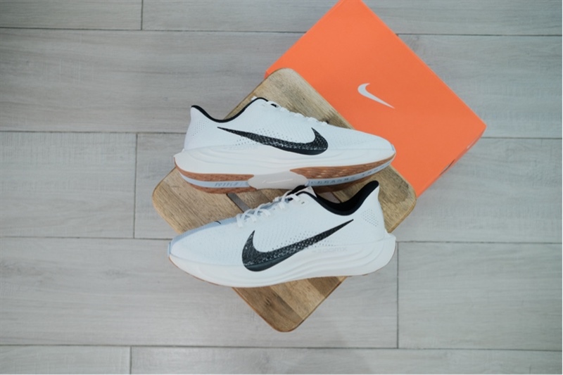 Giày Chạy bộ Nike Zoom Pegasus Plus White FQ7262-101 - 42.5