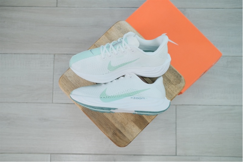 Giày chạy bộ Nike ZoomX Pegasus Plus Mint FQ7261-103