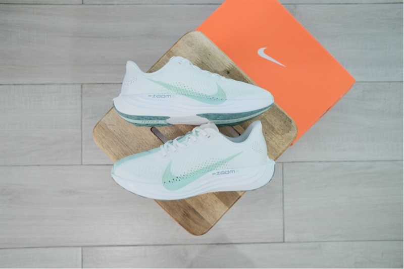 Giày chạy bộ Nike ZoomX Pegasus Plus Mint FQ7261-103 - 38
