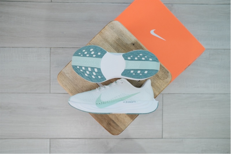 Giày chạy bộ Nike ZoomX Pegasus Plus Mint FQ7261-103