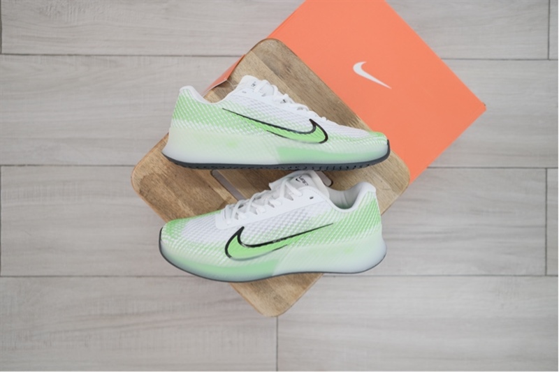 Giày Pickleball Tennis Nike Zoom Vapor 11 HC DR6966-106