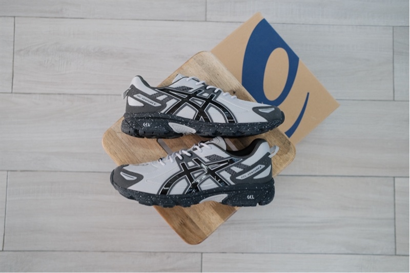 Giày chạy Trail Asics Gel Venture 6 Grey Black 1203A690-020
