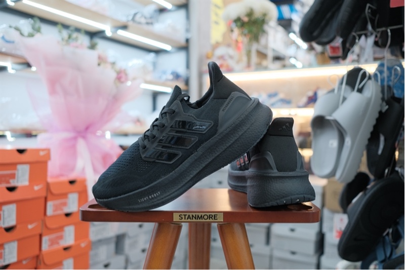 Giày Adidas chính hãng Ultraboost 5 Black ID8812