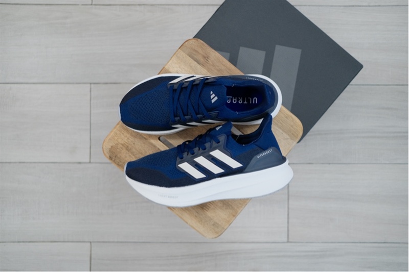 Giày chạy bộ Adidas Ultraboost 5 Navy ID8817