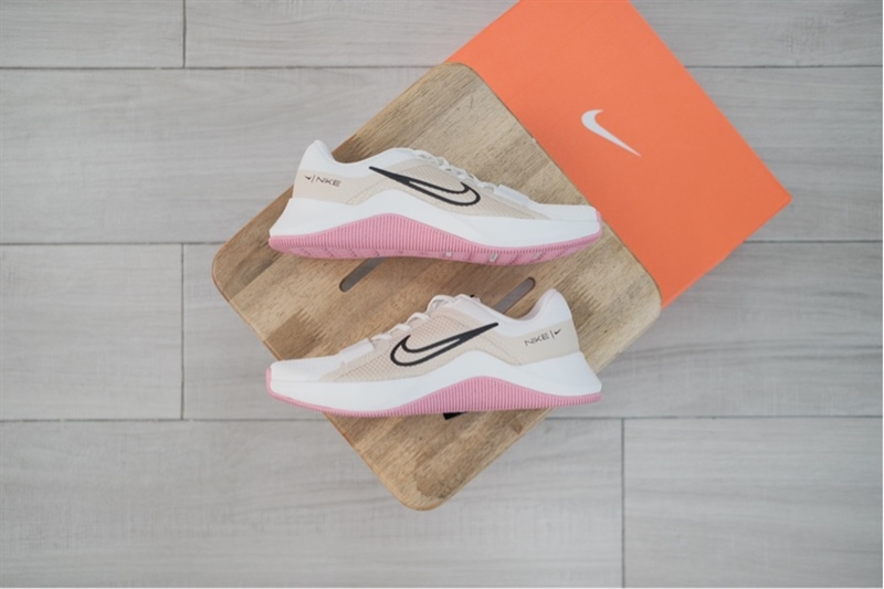 Giày Nike chính hãng MC Trainer 2 White Pink DM0824-101