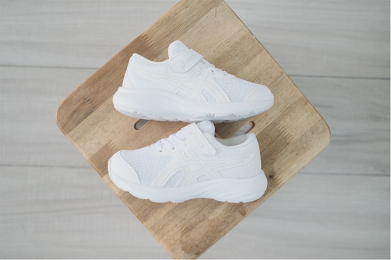 Giày trẻ em Asics chính hãng Contend 9 White 1014A338
