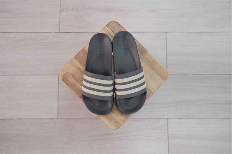 Dép Adidas chính hãng Adilette Shower Charcoal Grey JI4761