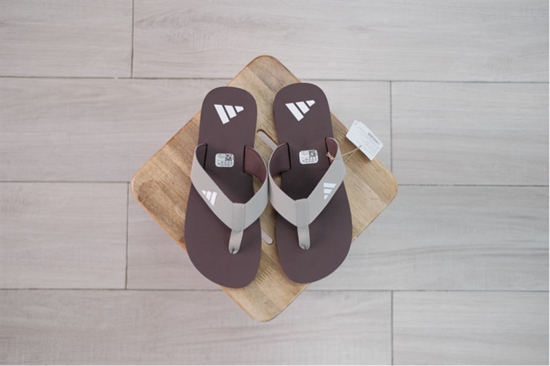 Dép Adidas chính hãng xỏ ngón Bise Protop JK2160