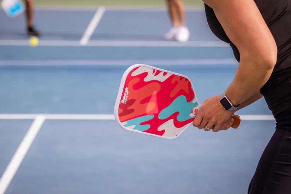 cach cam vot Pickleball 06 a4b4c